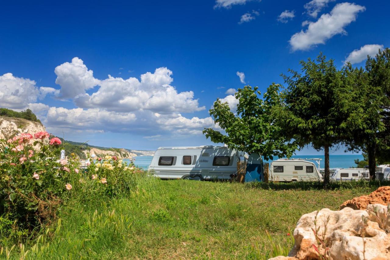 Camping Saint George Topola Exterior photo